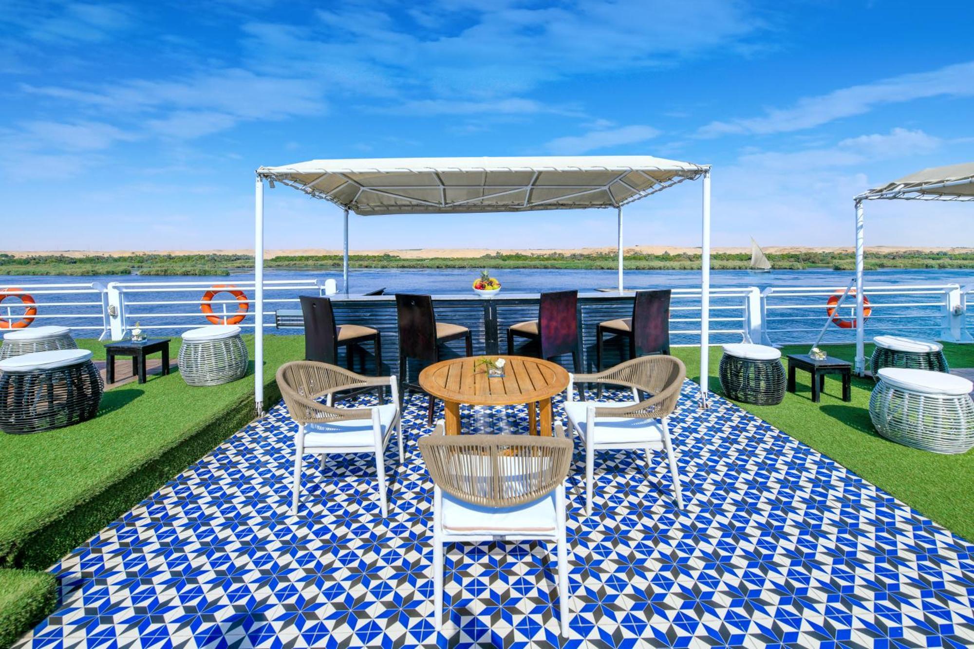 Moevenpick Ms Sunray Hotel Luxor Buitenkant foto
